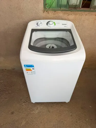 Máquina de lavar roupas 