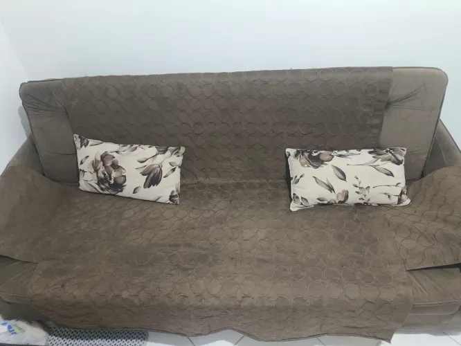 Vendo sofá cama.