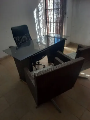 Mesa com 03 cadeiras jacauna