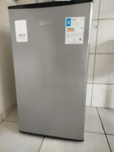 Frigobar Midea Inverter Bivolt 93 Litros Preto Inox