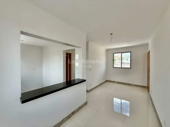 Apartamento à venda no bairro Santa Inês