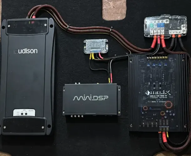 Amplificador Helix HXA 40 MKII 4 canais