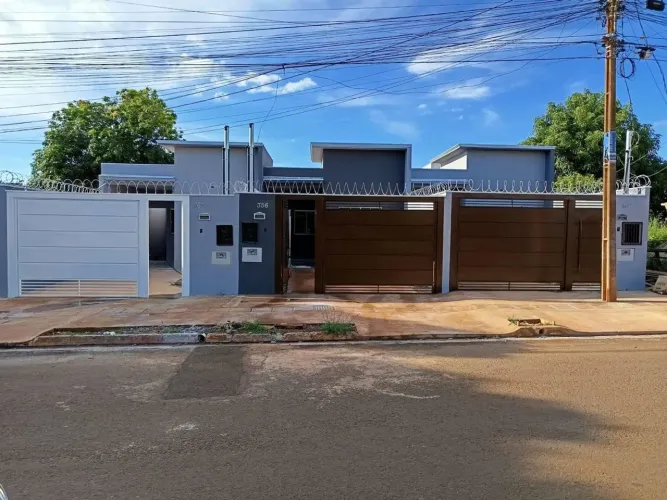 Casa com 2 quartos à Venda, Jardim Aeroporto - Campo Grande