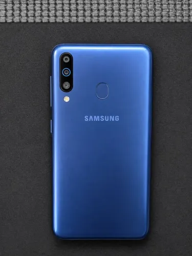 SAMSUNG M30