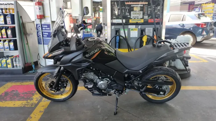 OSuzuki V-Strom 650XT