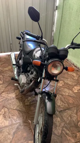 Honda cv 125 es