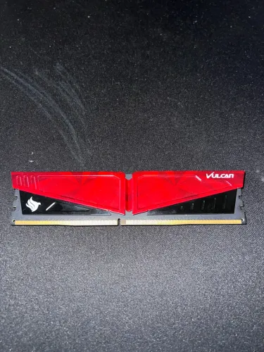 Memoria RAM 16GB ddr4 Team Group T-Force VULCAN