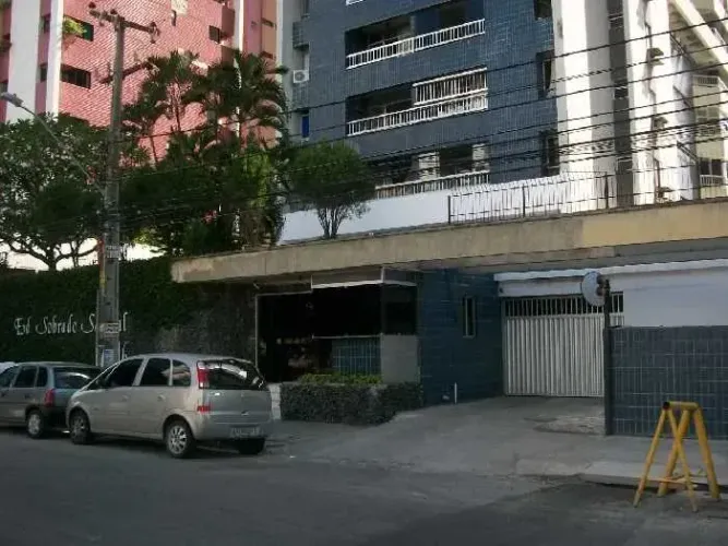Apartamento à Venda em Boa Viagem | 80m² | 2 Quartos (1 Suíte) | Lazer Completo | Excelent