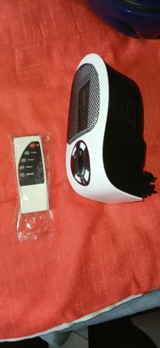 Mini aquecedor elétrico portátil de tomada