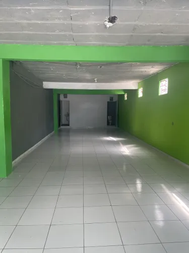 ALUGO PONTO COMERCIAL