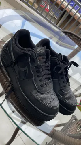 Nike Air Force 1 Preto - Muito Conservado - 39