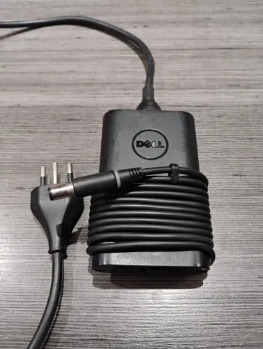 Carregador ( fonte ) notebook DELL , 65 WATT