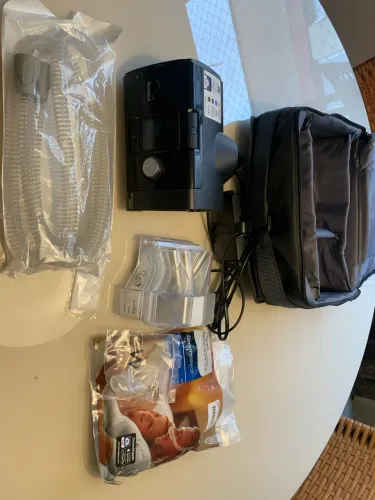 CPAP Airsense S10 Semi novo completo