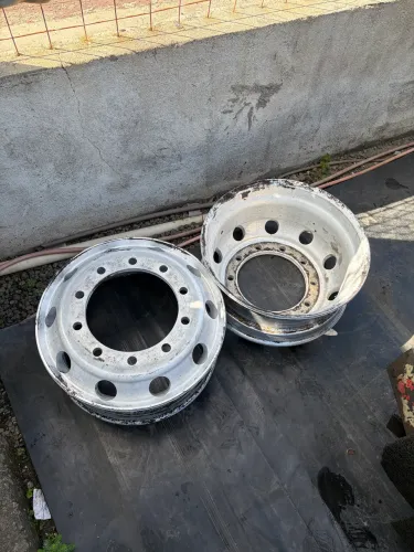Roda de alumínio Alcoa 10 furos