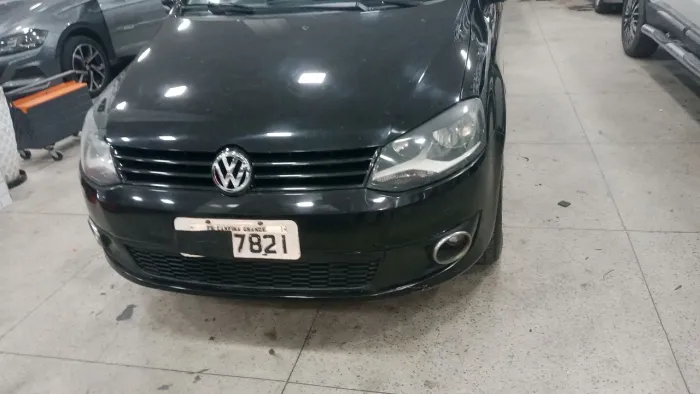 Volkswagen Fox 1.6 MI Total Flex 8V 5P 2012