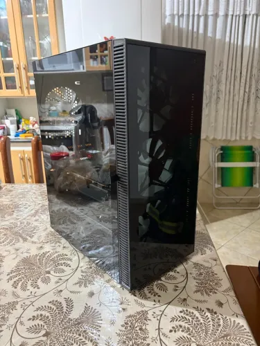 PC Gamer Ryzen 5 5600G + RX 5600 XT 6GB | 16GB | SSD 1TB | Wi-Fi 6E