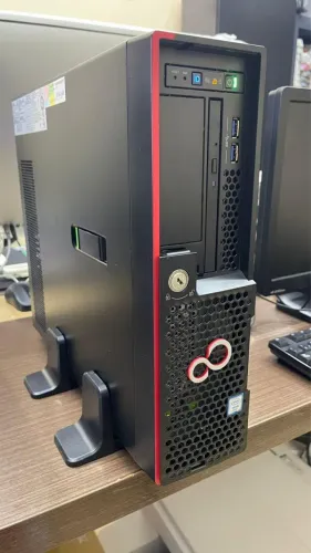 Servidor Fujitsu PRIMERGY TX1320 M3 Intel Xeon Sem Hd