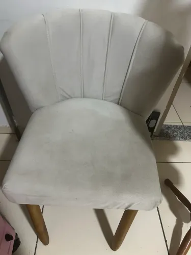 Vendo cadeira de penteadeira 80 reais