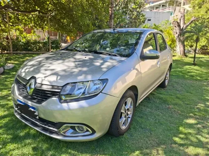 Renault Logan Dynamique Hi-flex 1.6 8V 4P 2015