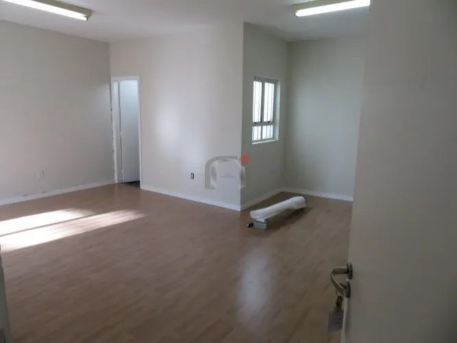 SALA NO CENTRO DE INDAIATUBA