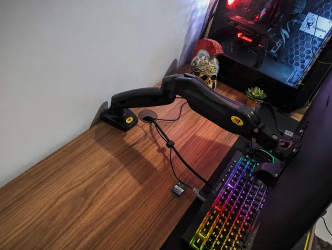 Suporte Braço articulado Elg F80N NOVO!