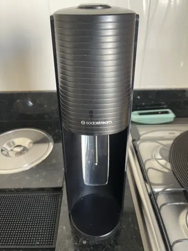 Sodastream + garrafa + cilindro vazio