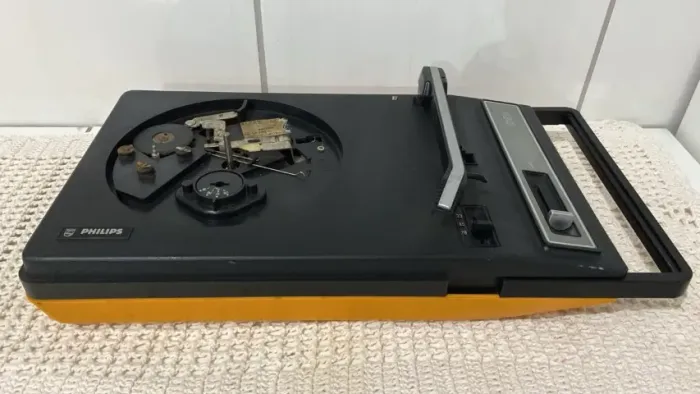 Vitrola Toca Discos Philips 133 Não Funciona No Estado