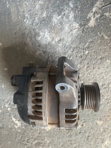 Vendo alternador Honda civic Si 2.0
