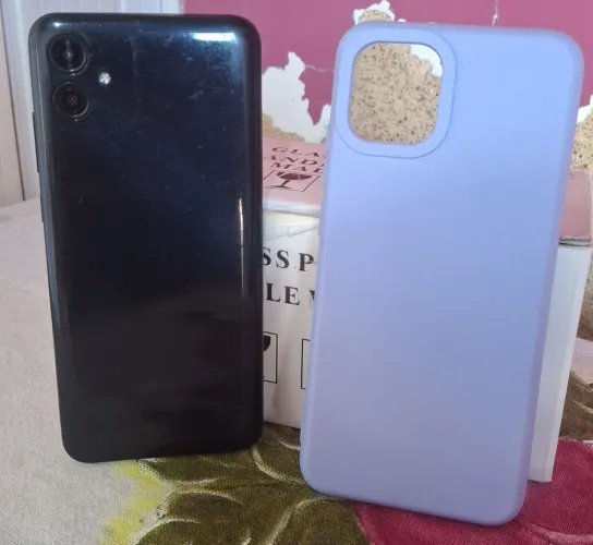 Samsung a04E 64 gigas
