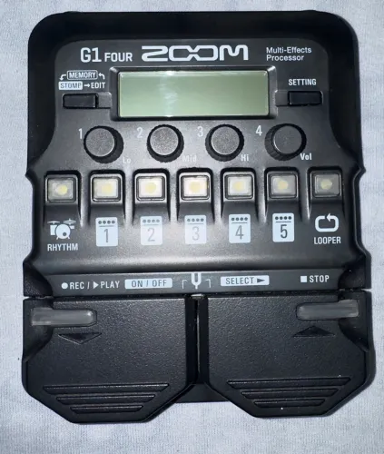 Zoom G1 Four Pedaleira