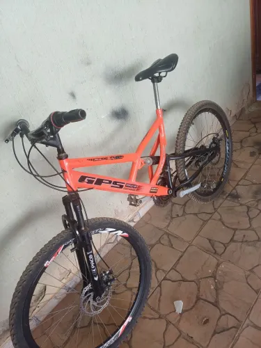 Bicicleta Colli GPS Aro 26 - Dupla Suspensão - 21 Marchas (Com Freio a Disco) Precinho
