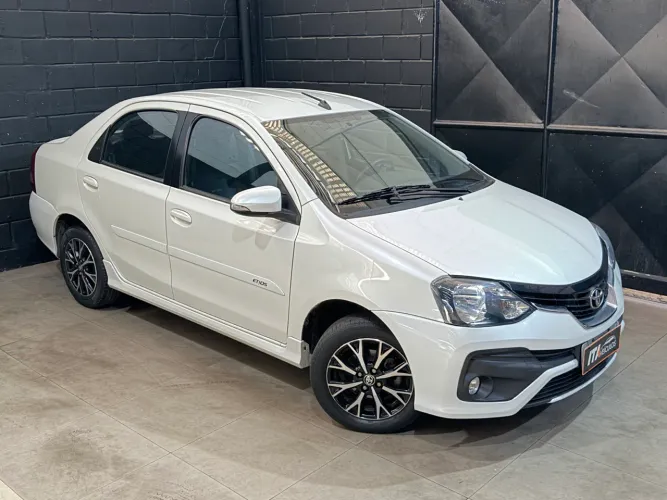 Toyota Etios Platinum Sed. 1.5 Flex 16V 4P Aut. 2019