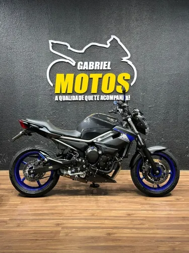 YAMAHA XJ6 600 N - 2015