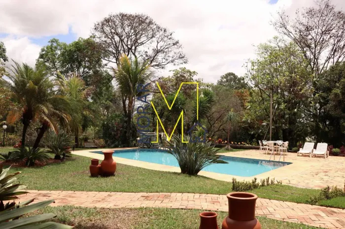 Sítio com 4 Quartos - Condomínio Fechado em São José da Lapa/MG