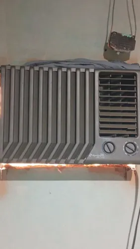 vende se um ar condicionado de janela motivo indo embora do Acre