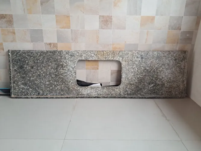 Pia de Pia Cozinha Granito Verde Ubatuba 2,00x0,60m Com Cuba Inox