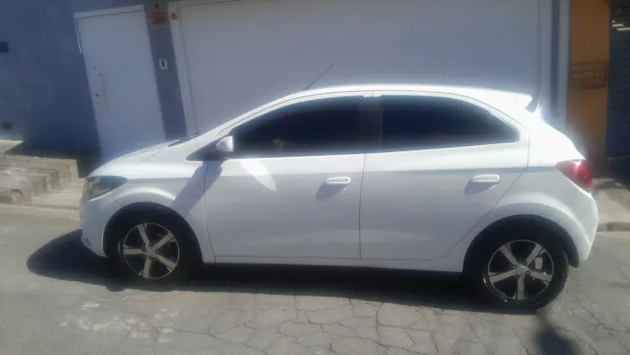Chevrolet Onix Hatch LTZ 1.4 8V Flexpower 5P Mec. 2017