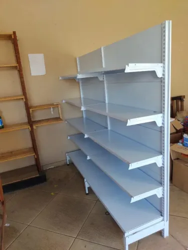 Gôndola de supermercado
