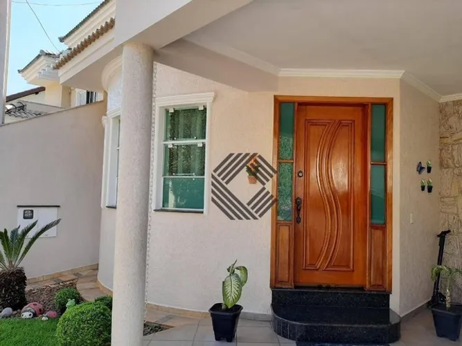 Casa com 03 quartos, sendo 01 suíte para comprar, no Condomínio Mirante Ipanema em Sorocab