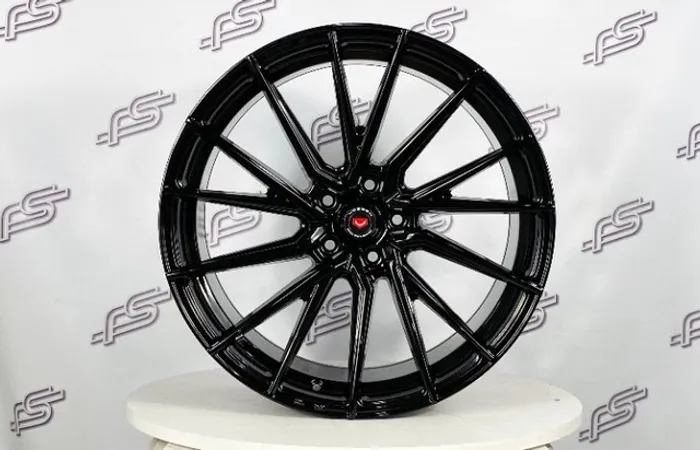 Rodas Mod: Vossen Preto Brilhante 5x112 - 20x8,5 e 20x10