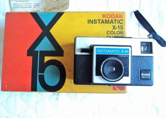 Kodak Instamatic X15 c/ caixa e nota fiscal (Ìtem para colecionador)