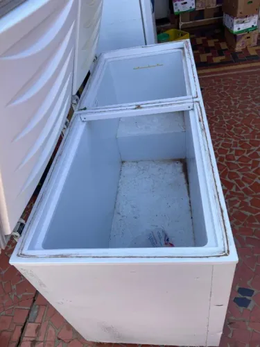 Frezzer Horizontal grande parado