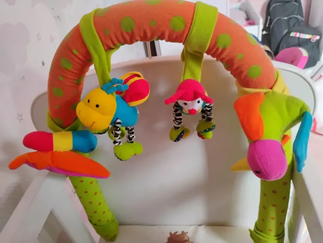Arco de Atividades para Bebês - Diversão Garantida!