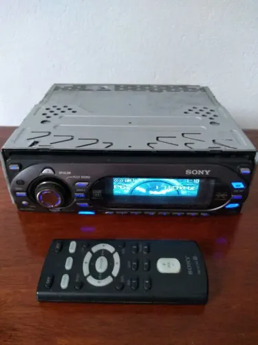 Som rádio automotivo Sony CDX-GT-707DX gráficos Xplod MP3.