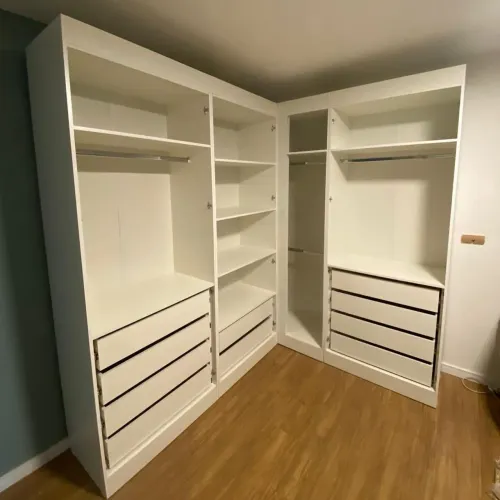 CABIDEIROS COM 4 GAVETAS, PRATELEIRA COM 2 GAVETAS, CANTONEIRA E MALEIROS MDF 