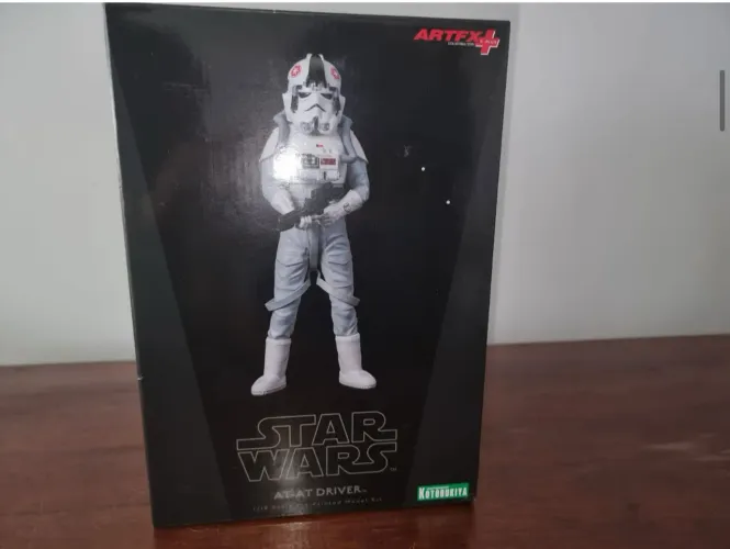 Star Wars At-At Driver artfx+ Kotobukiya