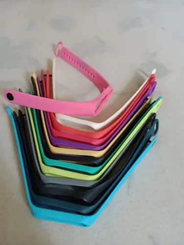 13 Pulseiras de Silicone Coloridas - Várias Cores