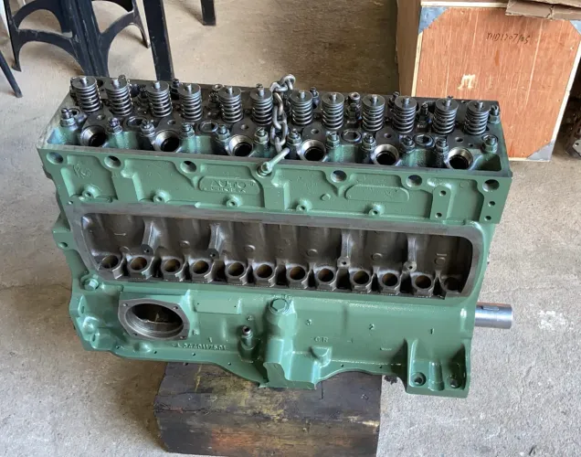 Motor Mercedes-Benz OM352