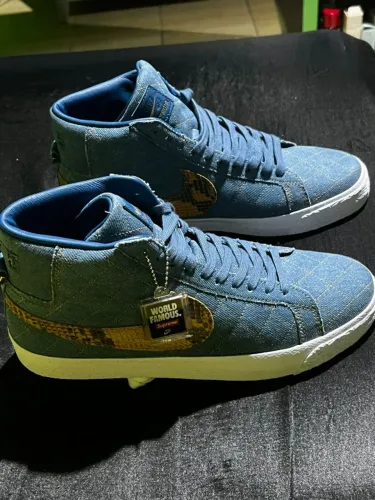 Nike Blazer QS Supreme 2022 - Modelo DX-8421-40 - Tamanho 42 (BR)