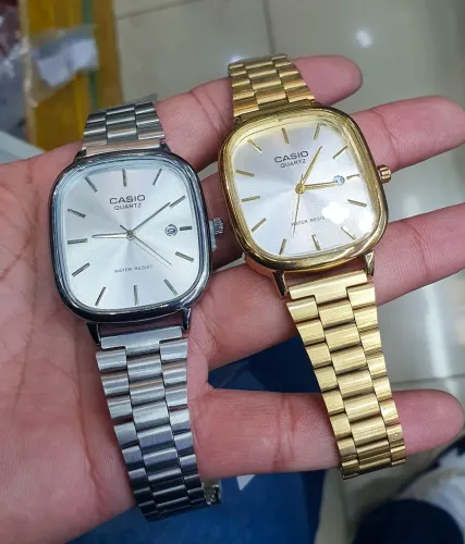 Par de Relógios Vintage Retangular - Dourado e Prateado